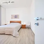 Apartment Montecristo Sei *
