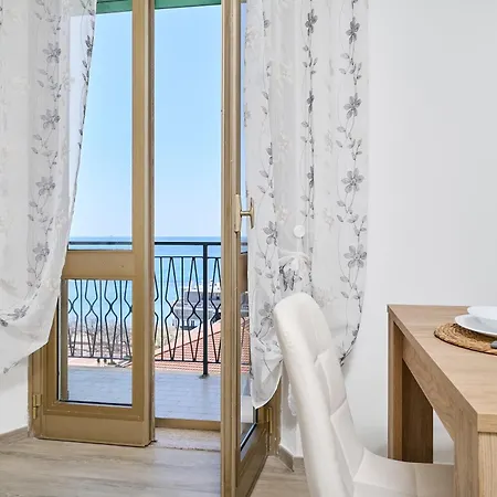 Apartment Montecristo Sei *