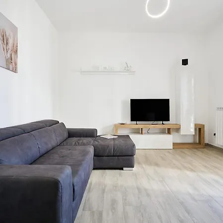 Montecristo Sei Apartment Follonica